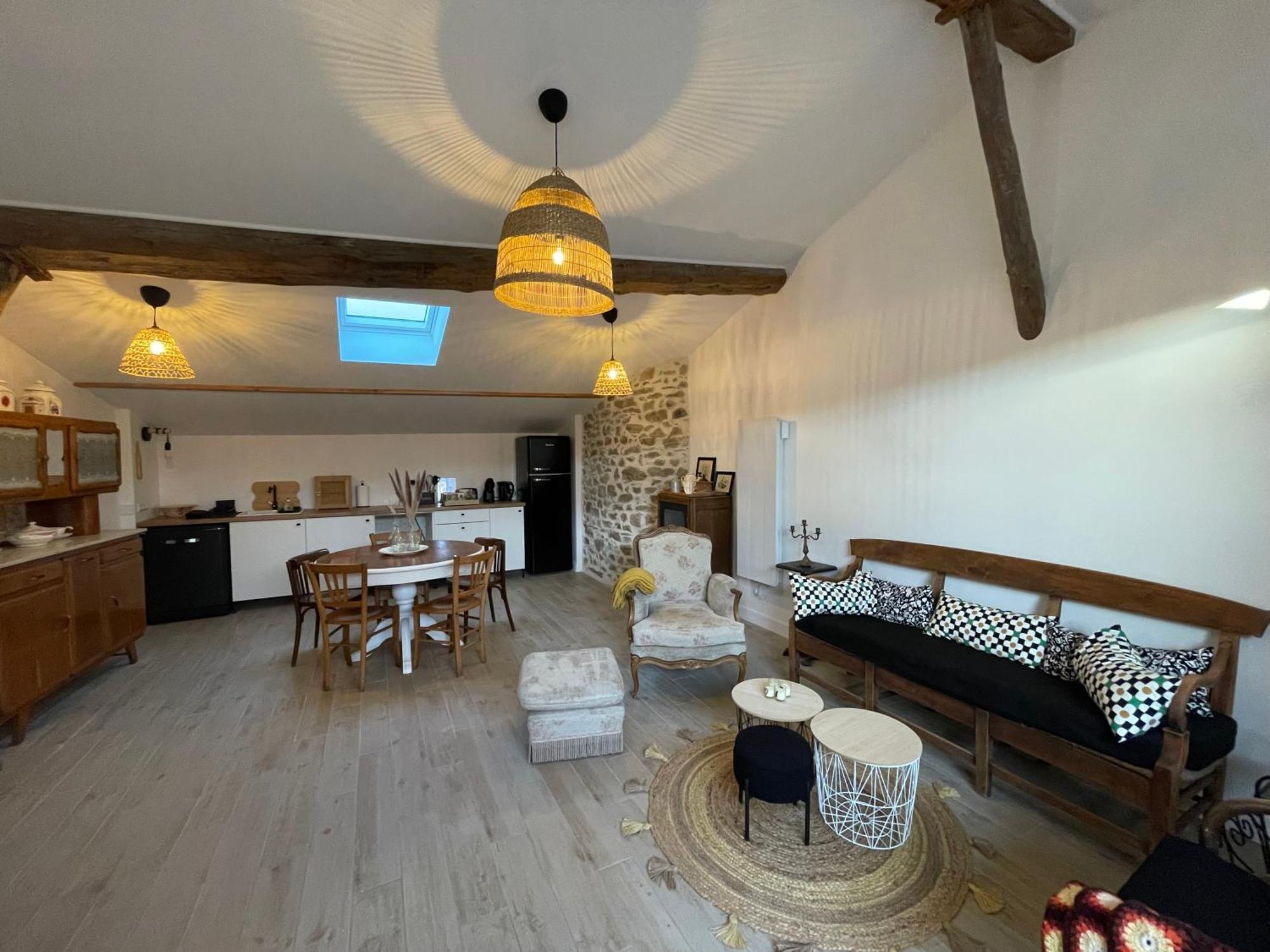 Maison De Village Coeur Andeol Saint-Andeol-le-Chateau ภายนอก รูปภาพ